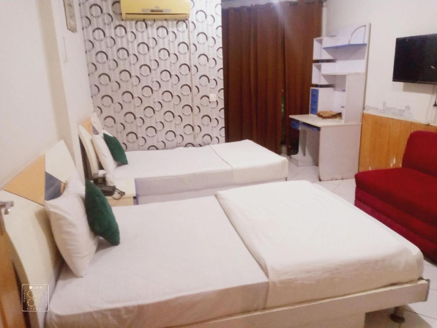Hotel New Mid City Multan Extérieur photo